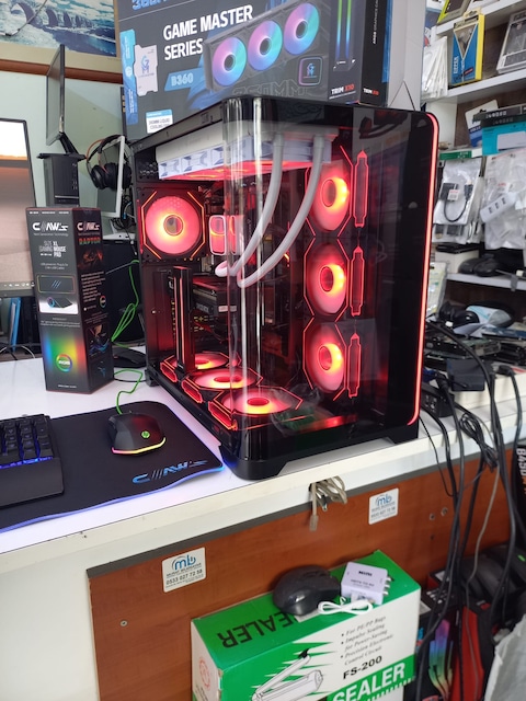 NOKTA HATASIZ!!! RAMPAGE İ5 12 NESİL 32 GB RAM RTX 5060 165 HZ - 19