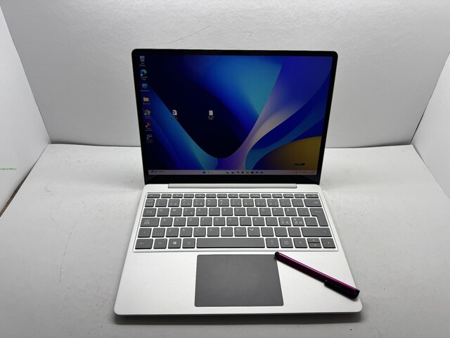 SURFACE İ5 10. NESİL 8 GB RAM 128 NVME DOKUNMATİK + KALEM