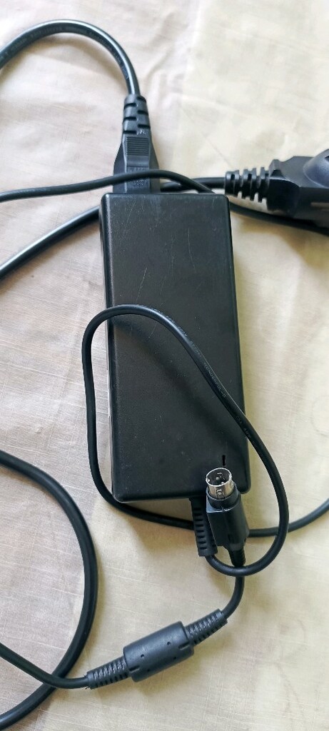 70W - 24V - 2.91A / 3-Pin Şarj Aleti - 3