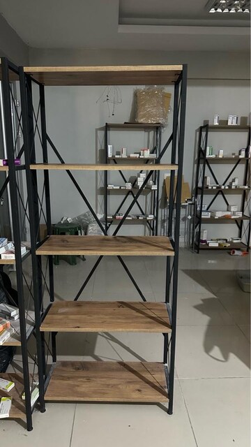 5 Raflı Kitaplık