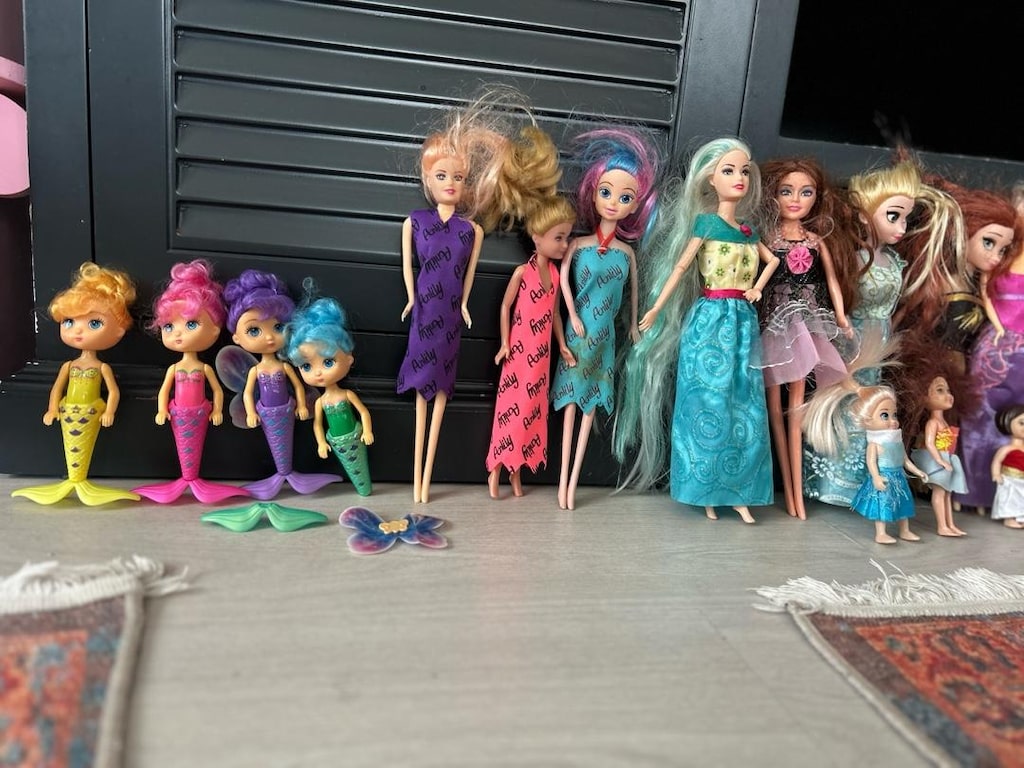çoklu toplu Barbie bebekler - 2