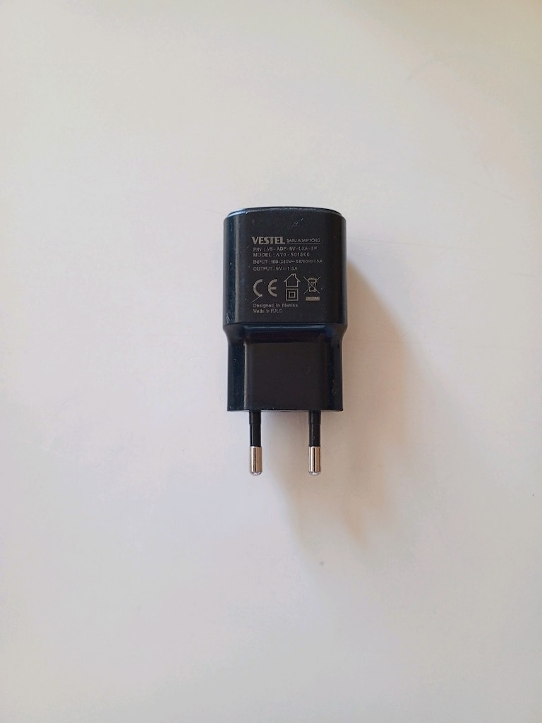 Vestel 5V-1.5A Şarj Adaptörü - 5