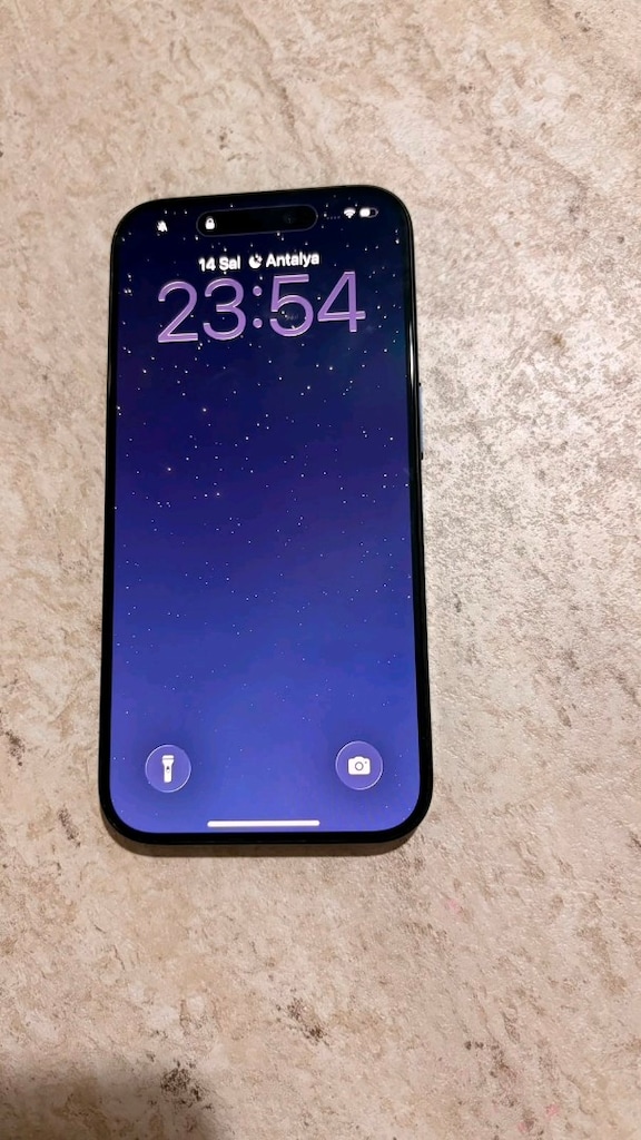 İPHONE 15 PRO - 3