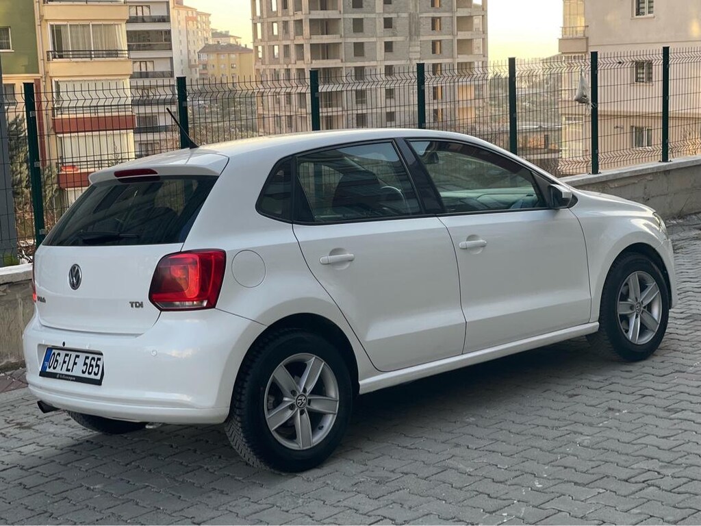 SAHİBİNDEN TEMİZ 156KM POLO 1.6TDI - 9