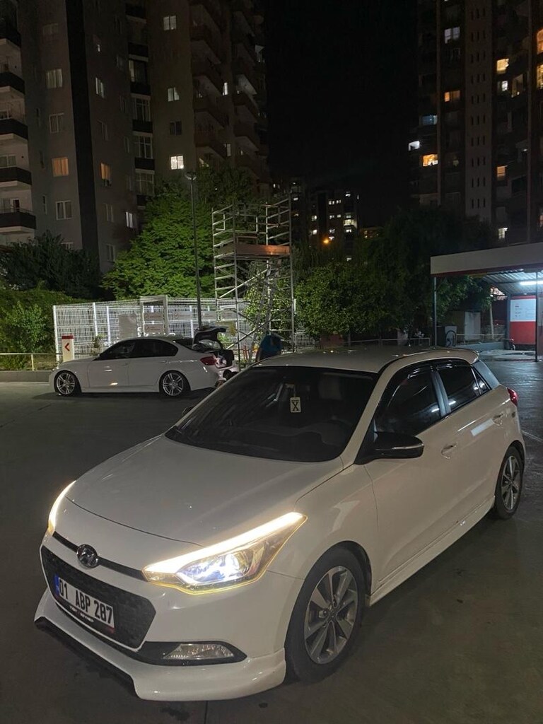 Hyundai i 20 stayla 2016 model 1.2 - 4