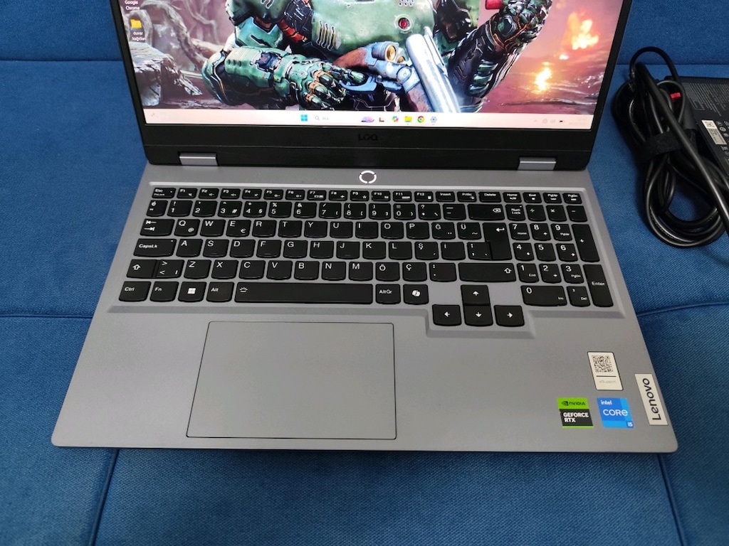 İ5 12450HX + 6 GB RTX 3050 + 8 GB + 512 GB + LENOVO OYUN ÇİZİM LAPTOP - 9