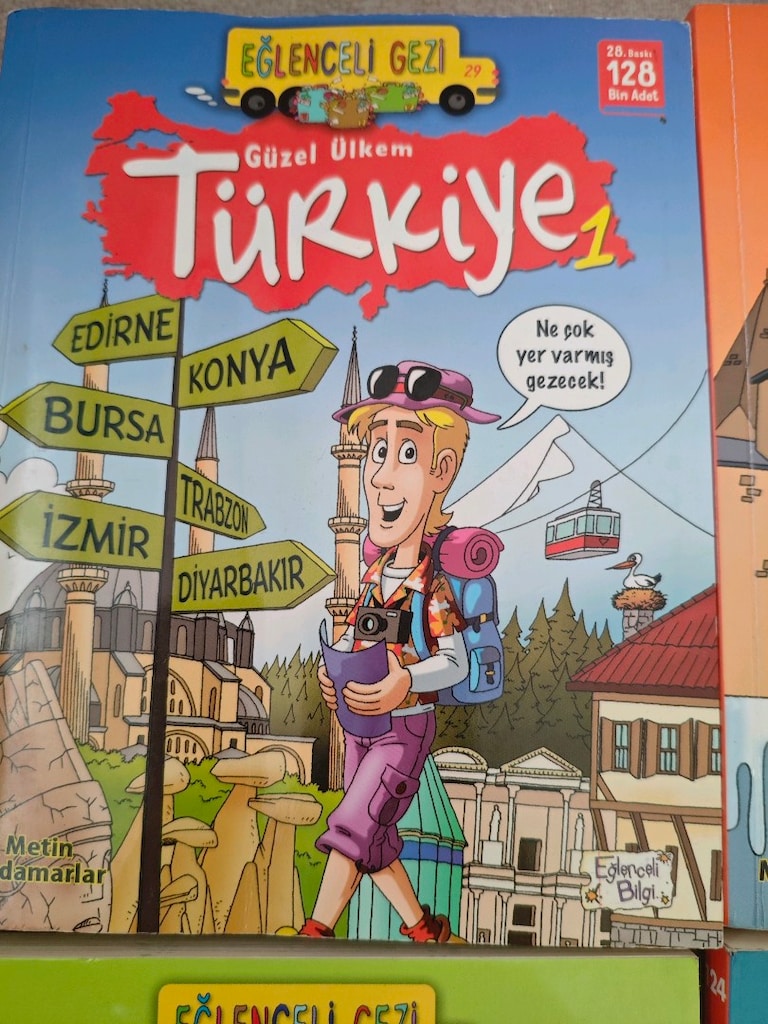 4 adet hikâye kitabı, - 2