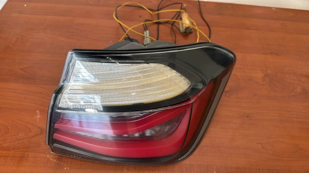 BMW F30 LCİ BLACKLİNE SAĞ DIŞ STOP HATASIZ KARGO OLUR - 5