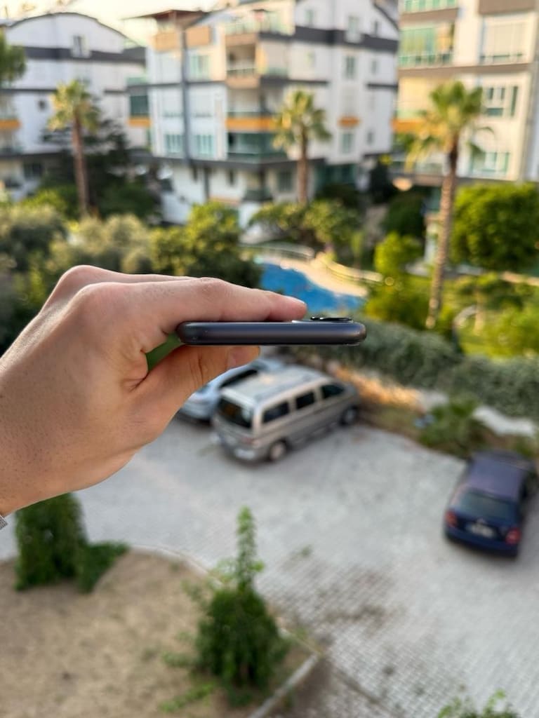 İPhone 11 64GB Hatasız - 4