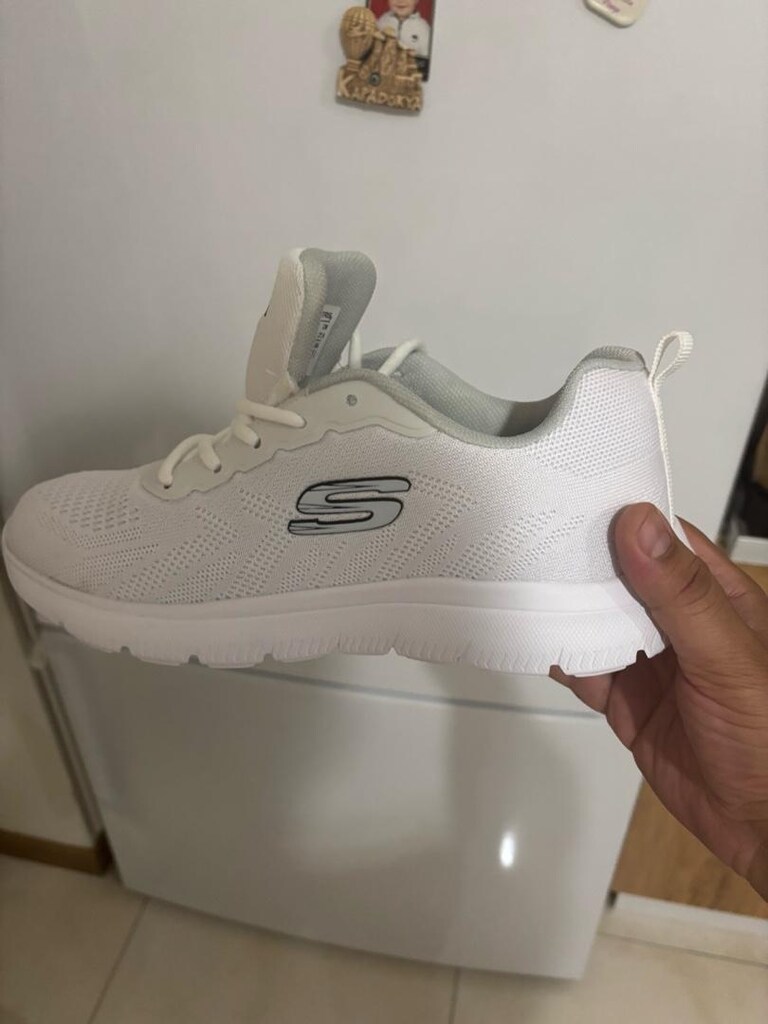Skechers - 3