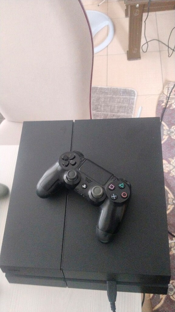 PlayStation 4 500gb