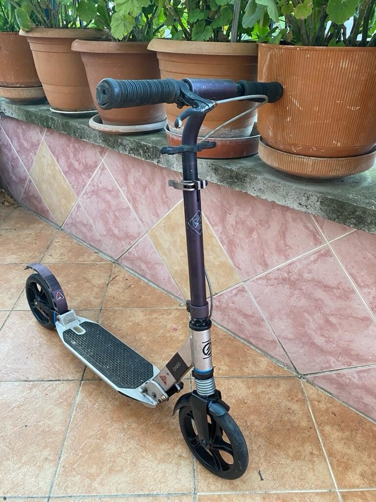 skutur - 8