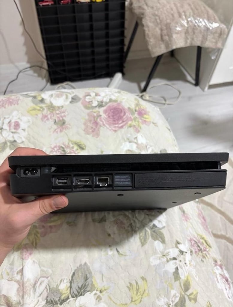 ps4 slim 500gb - 4