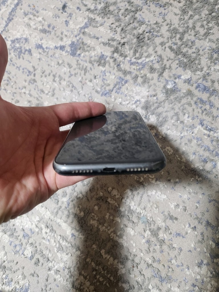 IPHONE 11 - 2