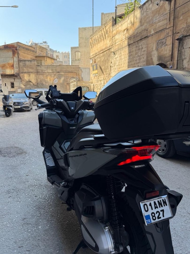 Honda Forza 2022 hatasız km 6900 - 4