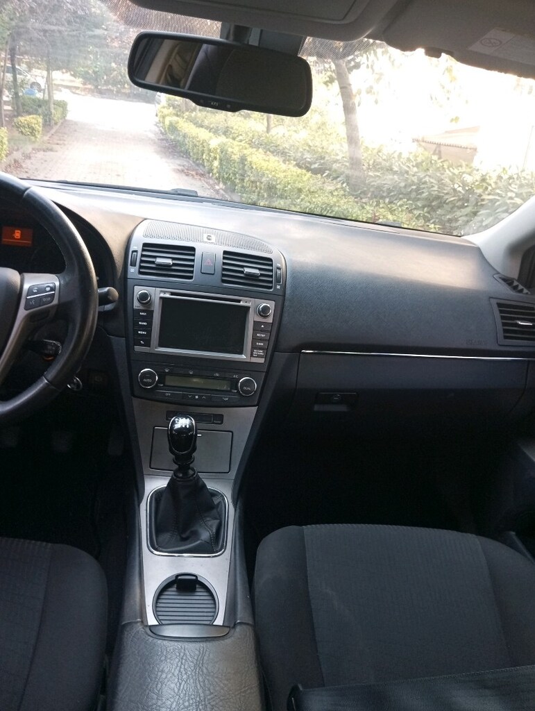 2010 Avensis 1.6 Elegant Extra - 10