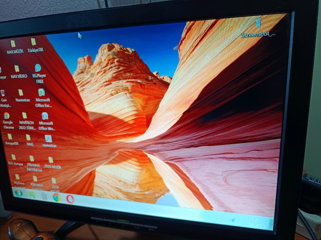 Crea 19 inç Monitör VGA giriş - 2