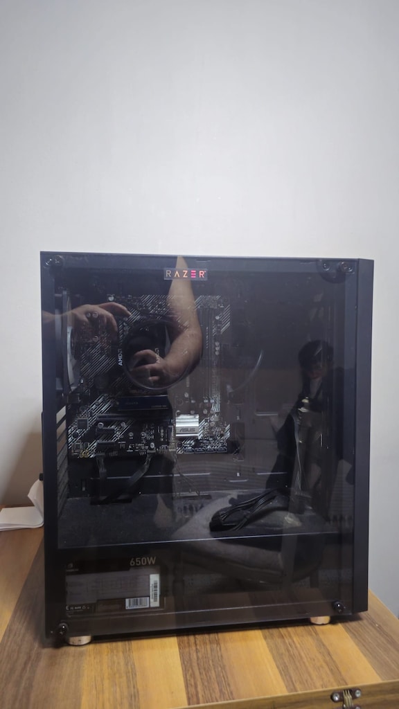 RTX3060 12GB - R5 5600 - 32GB DDR4 RAM - 512GB SSD - B550M-K