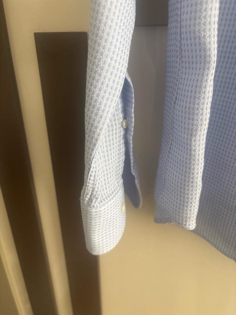Vakko İtalyan özel exclusive gömlek magazasında fiyatı 11.950 TL - 4