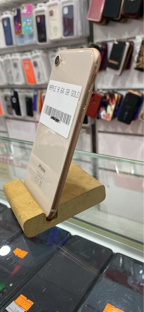 İPhone 8 gold 64 gb - 3
