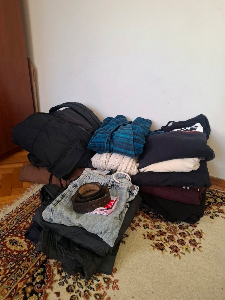 Dolap dolusu kıyafet, toplu satış