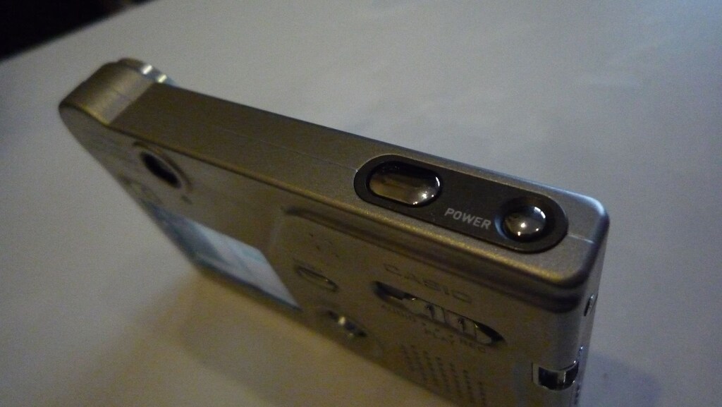 Casio Exilim EX-M1 Dijital Fotoğraf Makinesi Ses Kayıt MP3 Çalar - 5