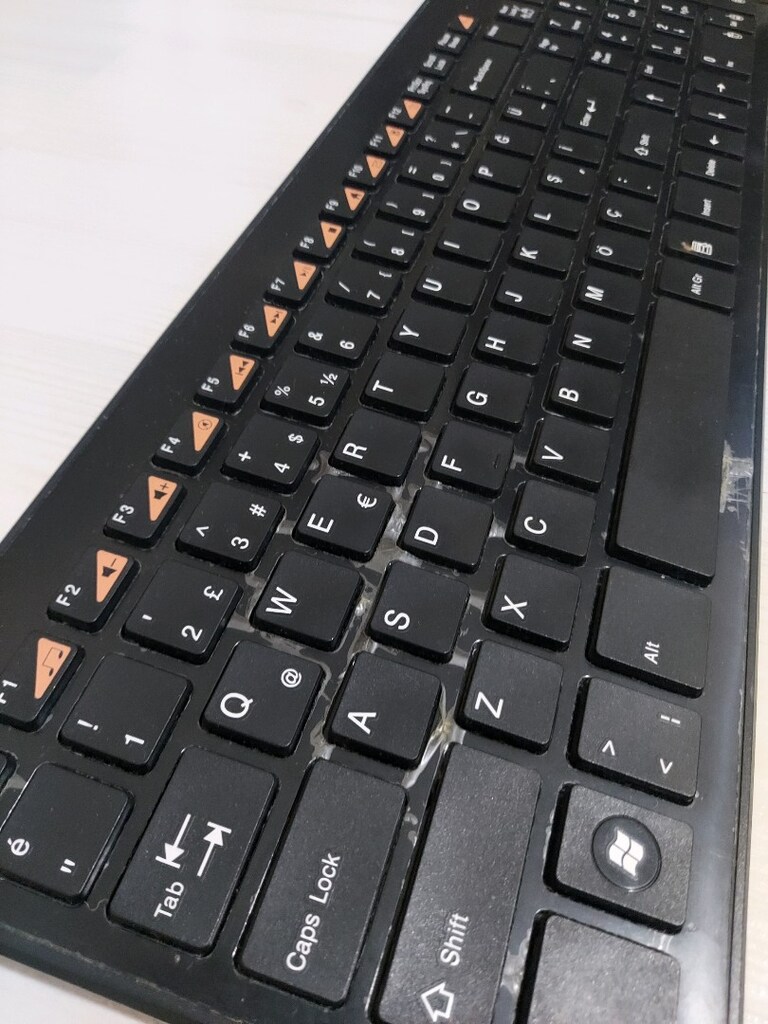 A4Tech Kablosuz Klavye + Fare Seti (Sıfır Ayarında / Folyolu) - 2