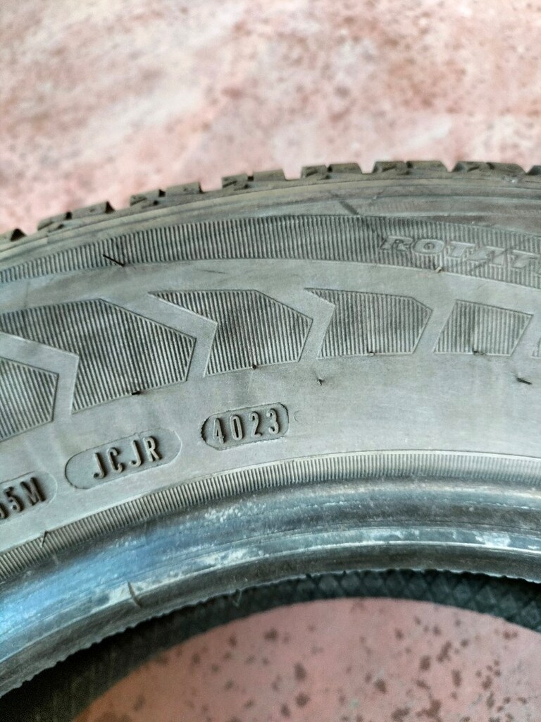 4 adet çıkma lastikler 215/60R16 sıfır gibi lastikler - 3