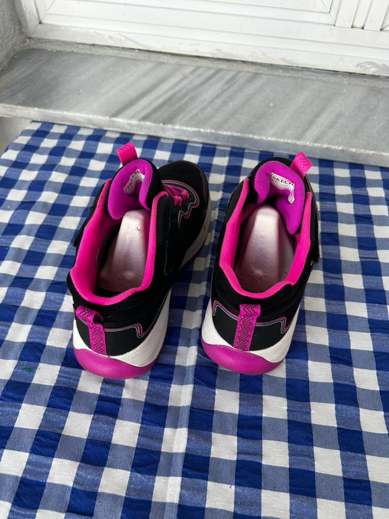 Skechers Waterproof Kız Çocuk 33 numara Bot - 2