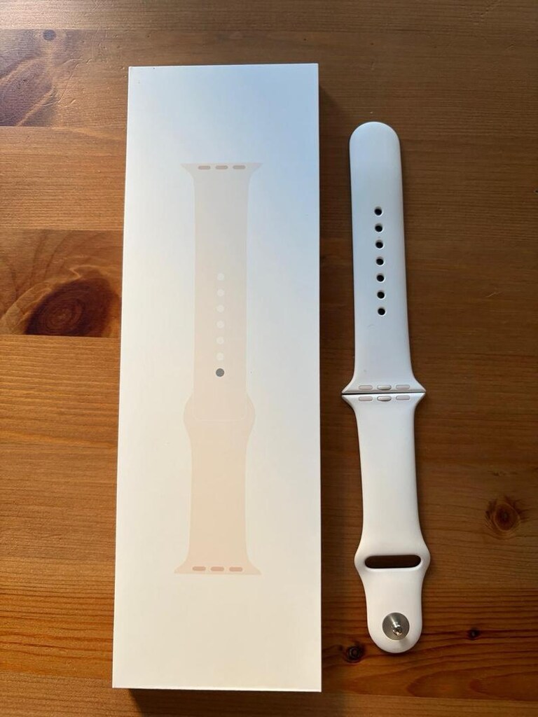 Apple Watch 11 42mm - 2