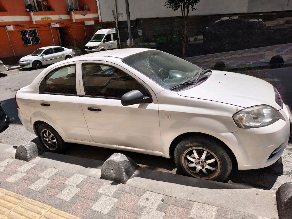 Chevrolet Aveo 2010 acil satılık - 5