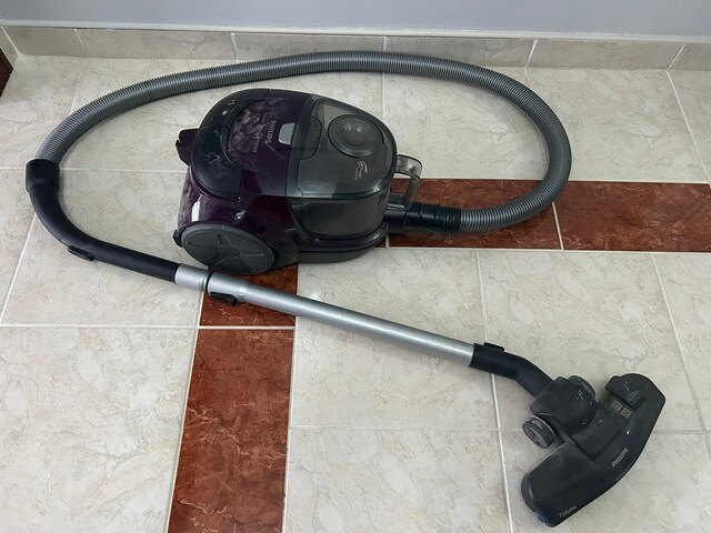 Philips Powerpro Compact Toz Torbasız Elektrikli Süpürge FC9323 07