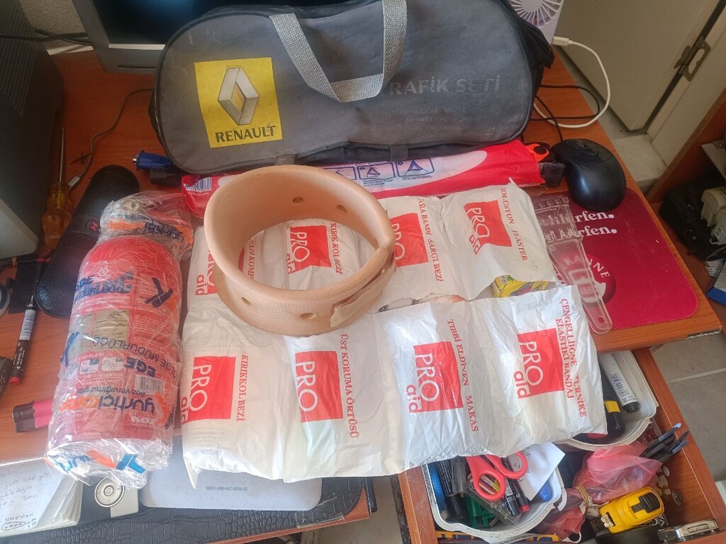 TRAFİK SETİ Yangın tüpüyle 0 flaşör - 11