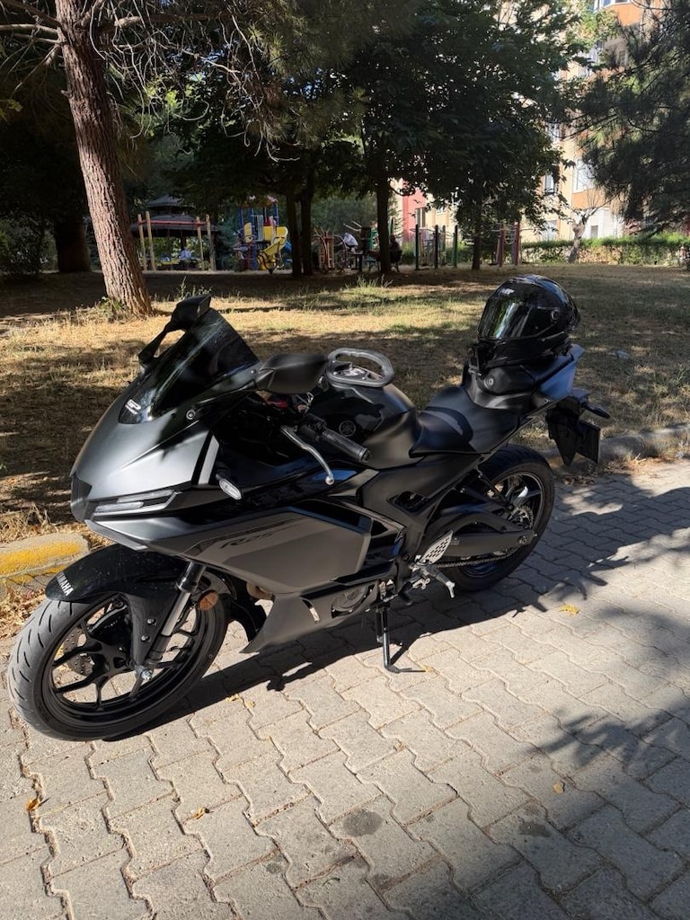 YAMAHA R25 ABS 2025 - 2