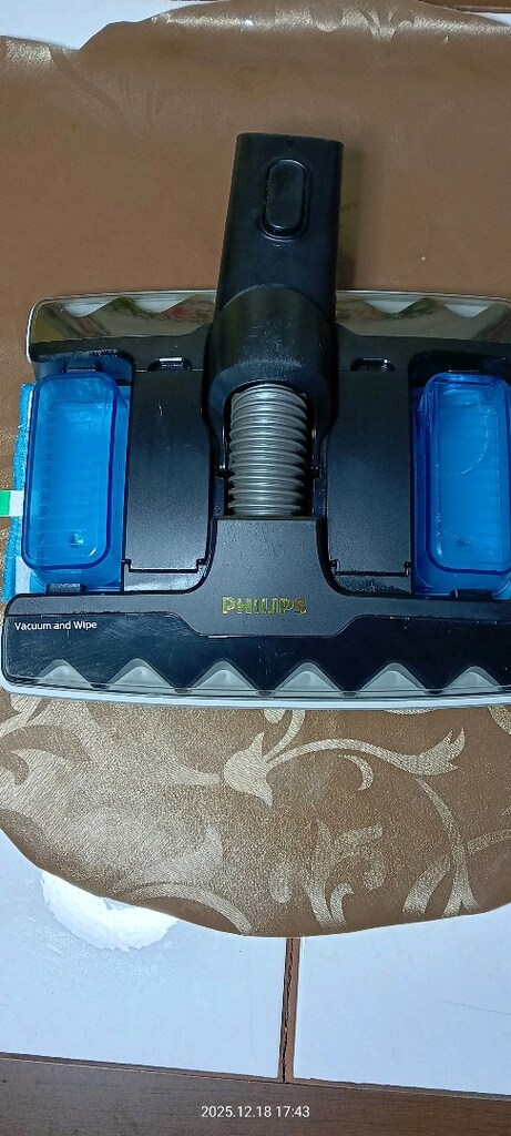 Philips Xc 7043 Aqua Plus Islak & Kuru Başlık yedek paspasınla beraber - 2
