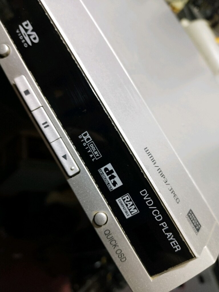 PANASONİC - DVD - S 295 MARKA VE MODEL NUMARALI DVD / CD PLAYER - 3