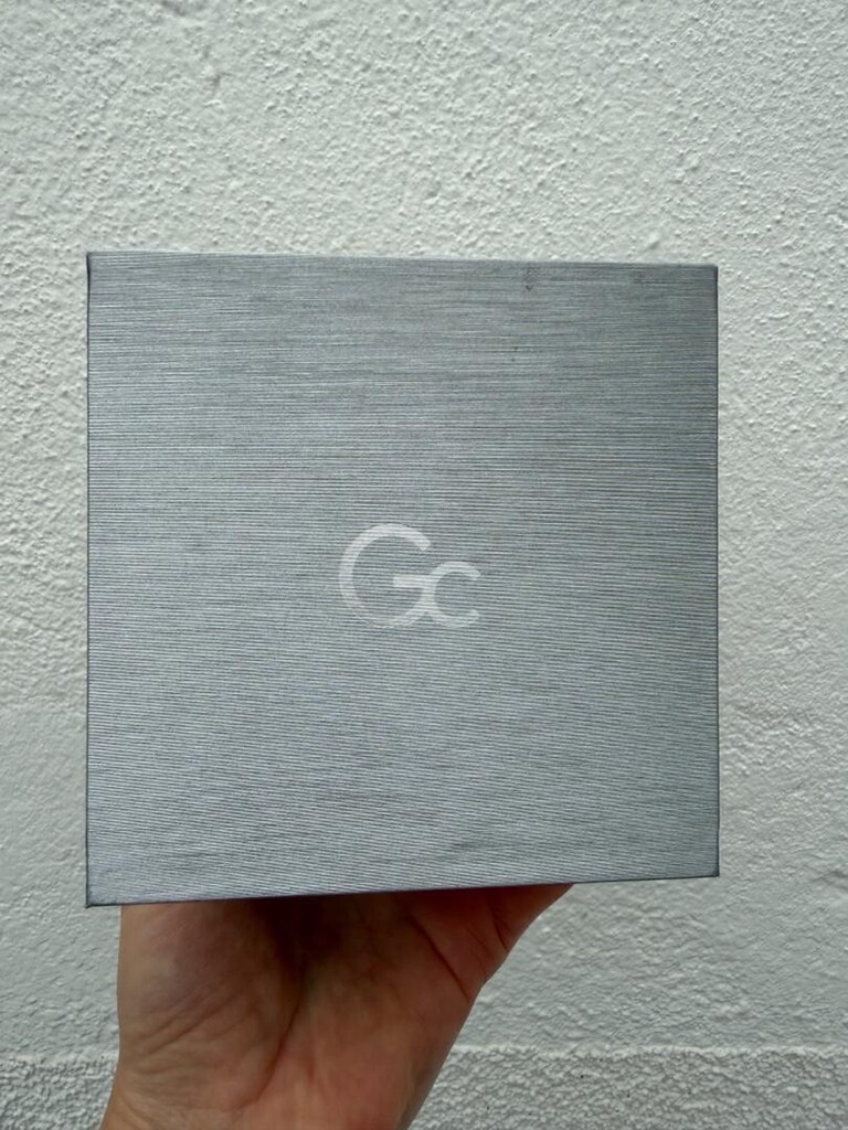 Guess saat kutusu - 8