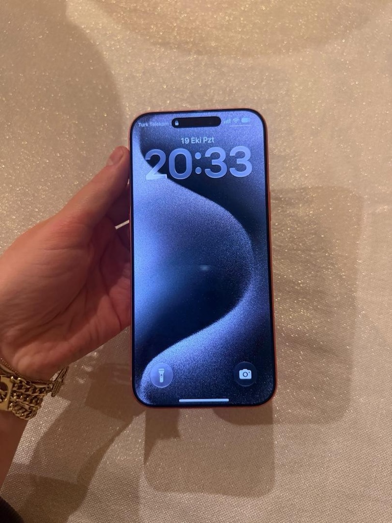 İphone 17 Pro Max Kozmik Renk - 5