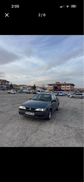 Renault 19