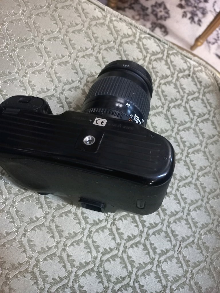 Nikon F 70 Fotoğraf Makinesi 1994's - 13