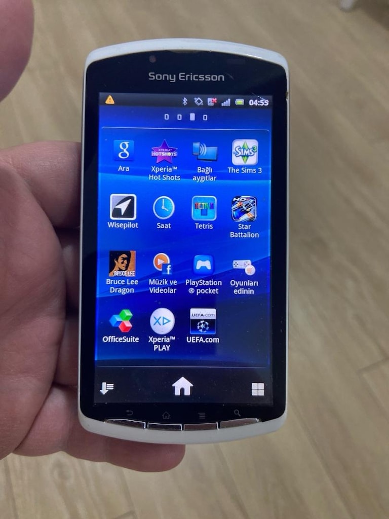 sony ericsson xperia play cep telefonu - 5
