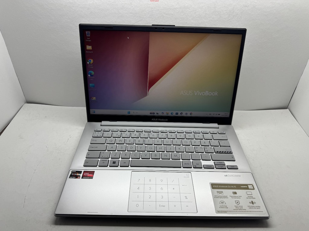 ASUS VİVOBOOK AMD RYZEN 5 İŞLEMCİ 8 GB RAM 512 M2SSD - 2