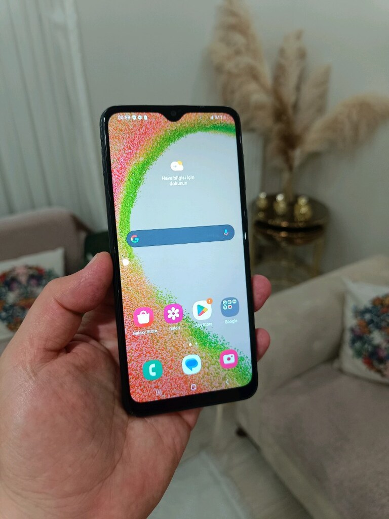 SAMSUNG A04....64gb - 2