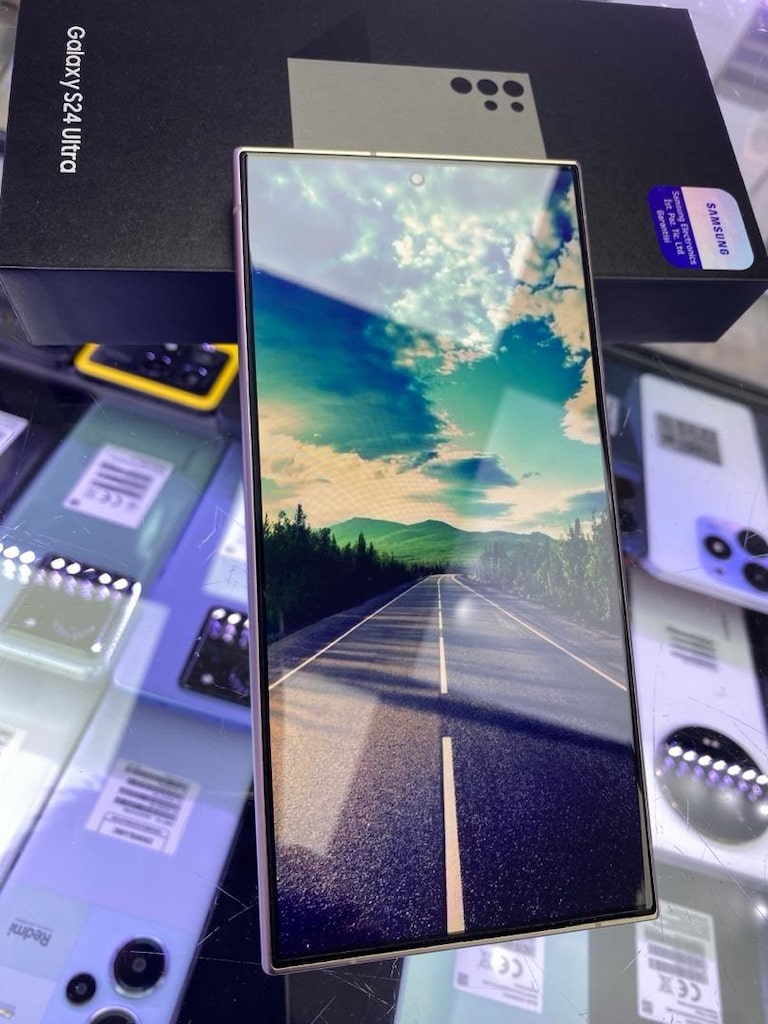 SAMSUNG S24 ULTRA 512 GB 12 GB RAM SIFIR GİBİ ÇİZİKSİZ TÜRKİYE GARANTİ - 8