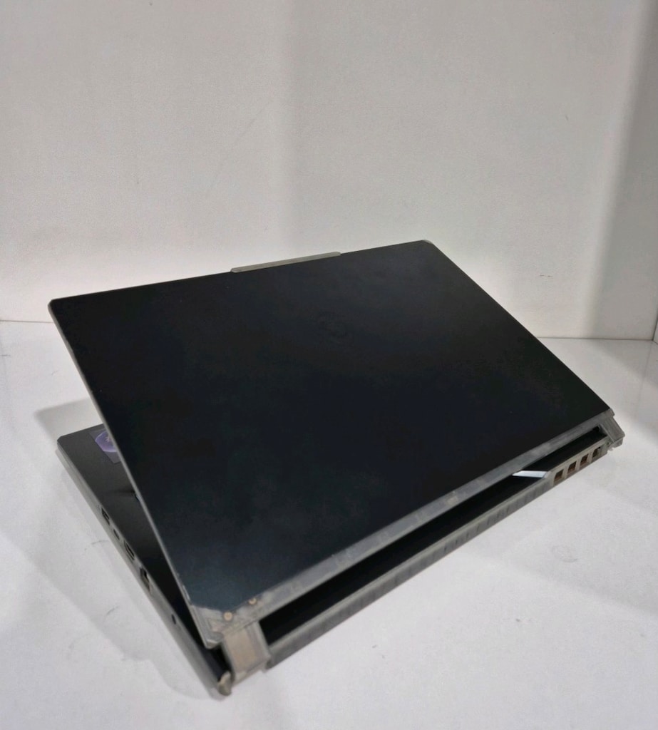 MSI RTX 4060 GARANTİLİ OYUN ÇİZİM LAPTOPU TERTEMİZ SORUNSUZ - 4