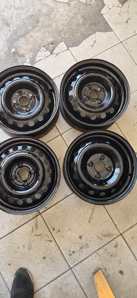 hyundaı era 14 kara jant 4x100 orjinal kırık kyaanak eğik yok - 2