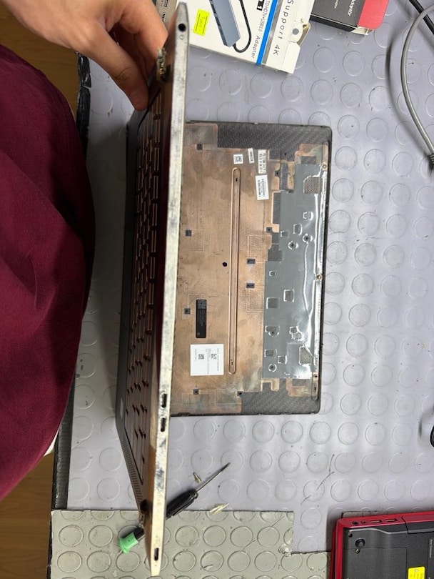 HP SPECTRE 13-V001NT LAPTOP DİZÜSTÜ EKRANSIZ - 4