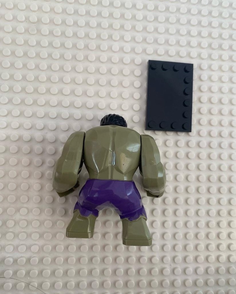 Lego Big Thanos Figürü - 17
