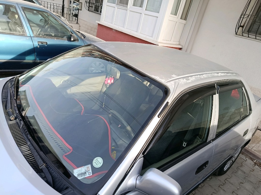 2000 model Toyota Corolla 1.3 Eco Paker - 4