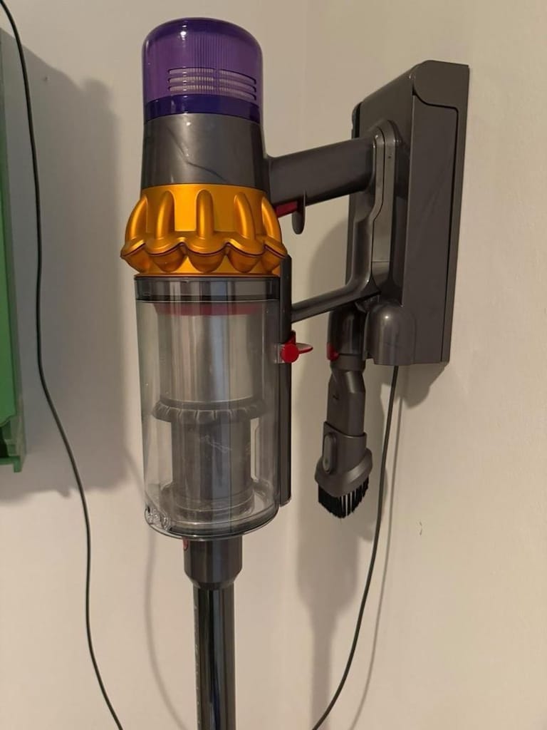 Dyson V15 çok temiz herşeyi tam süpürge - 7